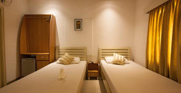 Fabhotel Flamingo Anna Nagar 첸나이 외부 사진