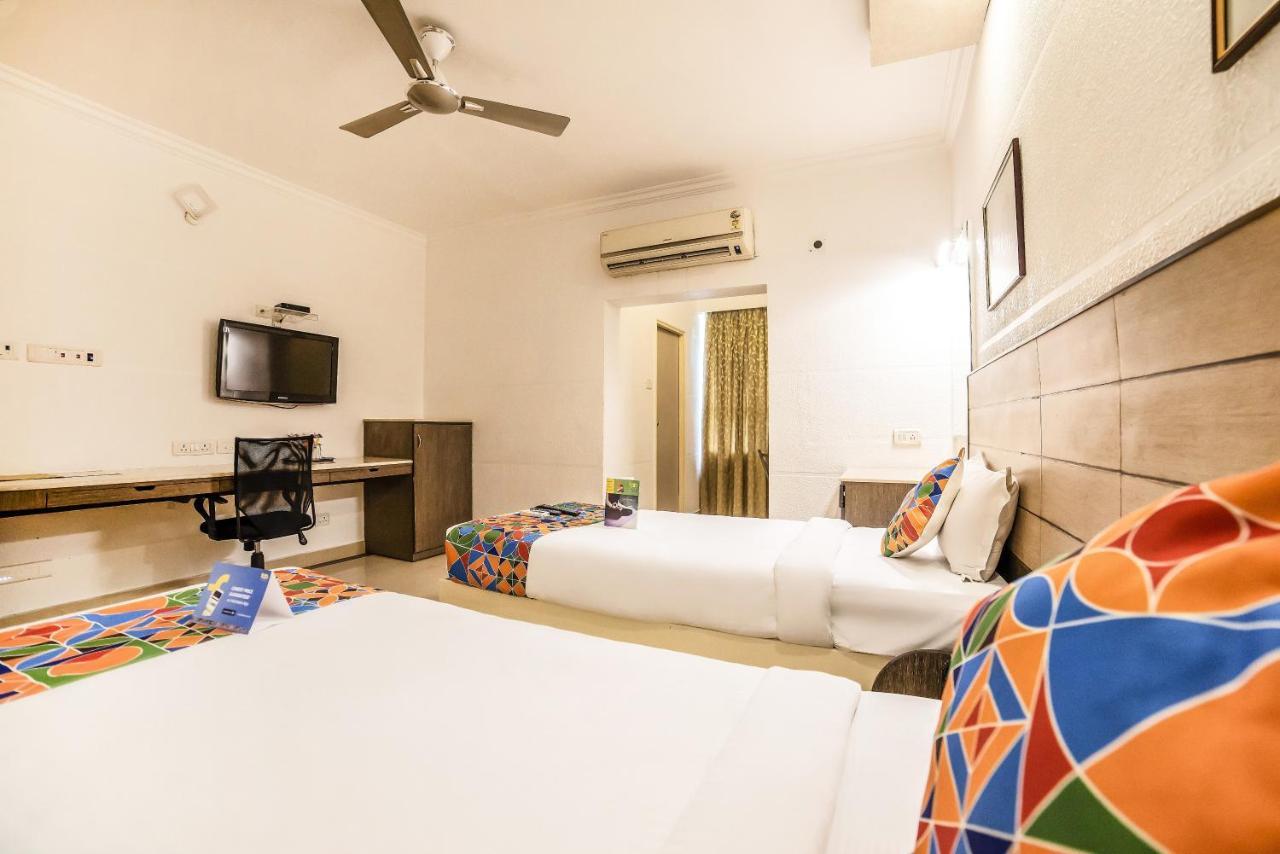 Fabhotel Flamingo Anna Nagar 첸나이 외부 사진